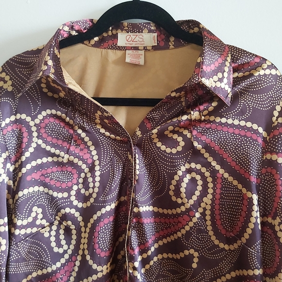 Shirt - Picture 3 of 5